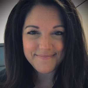 Meet your Posher, Cynthia